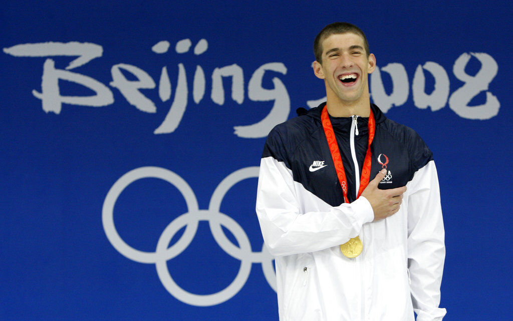 2008: Michael Phelps begins long march toward 8 goals in Beijing with 400 IM win